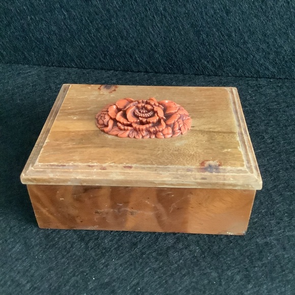 Vintage 1939 Golden Gate international exposition faux coral box - Picture 2 of 8
